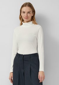 Водолазка Водолазка