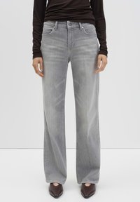 Джинсы Джинсы