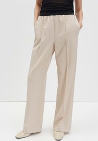 Широкие брюки Широкие брюки