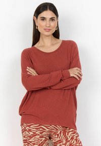 Длинная майка Длинная майка