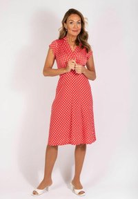 Платье Платье