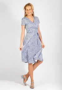 Летнее платье Летнее платье