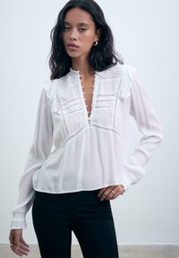 Блузка Блузка