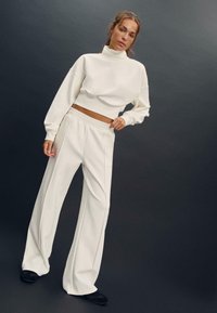 Толстовка Толстовка