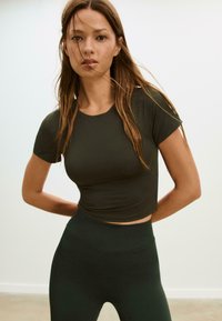 Футболка Футболка