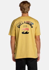 Футболка Футболка