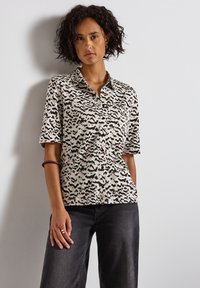 Блузка Блузка