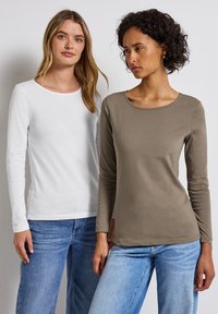 Лонгслив Лонгслив