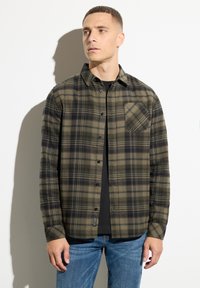 Рубашка Рубашка