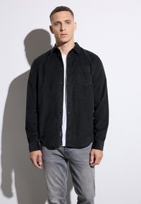 Рубашка Рубашка