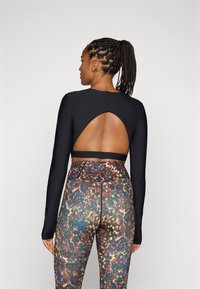 Спортивная майка Спортивная майка