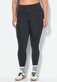 Леггинсы Леггинсы