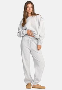 Спортивные штаны Спортивные штаны