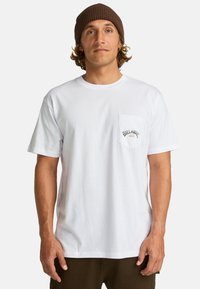 Футболка Футболка