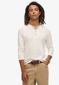 Лонгслив Лонгслив