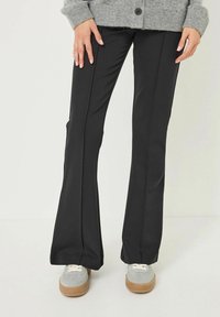 Брюки Брюки