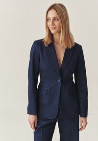 Блейзер Блейзер