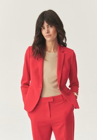 Блейзер Блейзер