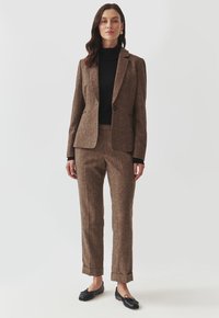 Блейзер Блейзер