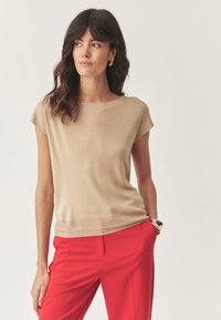 Футболка Футболка