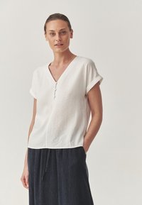 Блузка Блузка