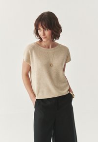 Блузка Блузка