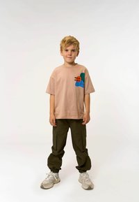 Футболка Футболка