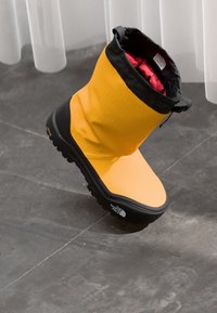 Зимние ботинки Зимние ботинки