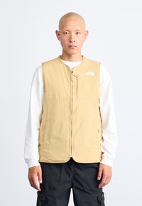 Жилет Жилет