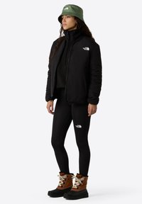 Ботинки Ботинки