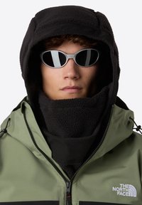 Шапка Шапка