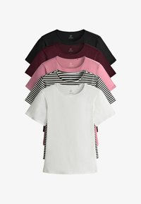 Футболка Футболка