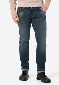 Узкие джинсы Узкие джинсы