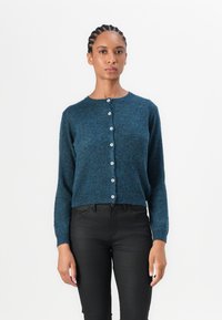 Жилет Жилет