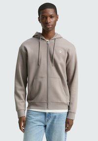 Толстовка Толстовка