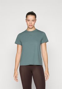 Спортивная майка Спортивная майка