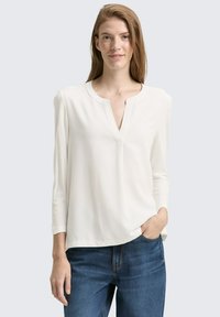 Майка с рукавом три четверти Майка с рукавом три четверти