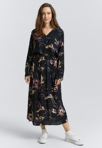 Летнее платье Летнее платье