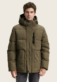 Зимняя куртка Зимняя куртка