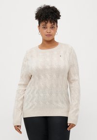 Пуловер Пуловер