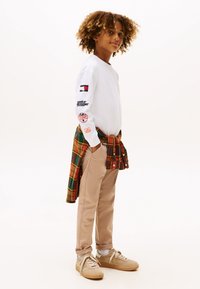 Лонгслив Лонгслив