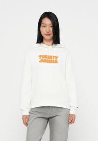 Пуловер с капюшоном Пуловер с капюшоном