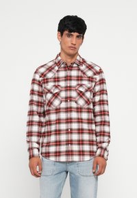 Рубашка Рубашка