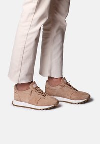 Сникерсы Сникерсы