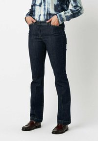 Клешеные брюки Клешеные брюки