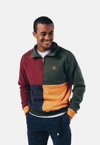 Толстовка Толстовка