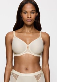 Бюстгальтер на косточках Бюстгальтер на косточках