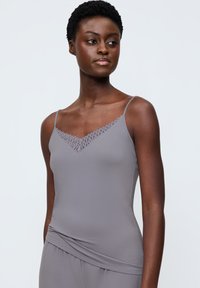 Майка Майка