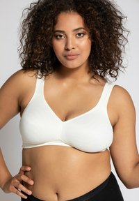 Бюстгальтер Бюстгальтер