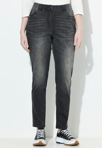 Прямые джинсы Прямые джинсы